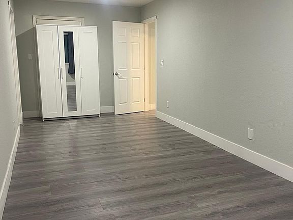 4th image of 3661 Rose Terrasse Cir