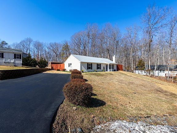 2nd image of 23 N Ridge Way