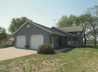 N10907 McDonah Ln, Trempealeau, WI 54661