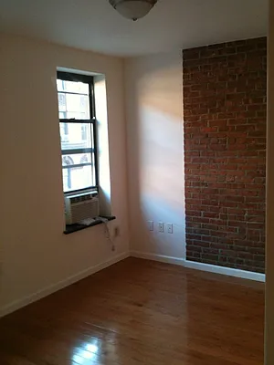 Rented by J Misrahi Realty Corp | media 44