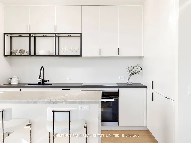 505 Richmond St W #1311 — Photo 17