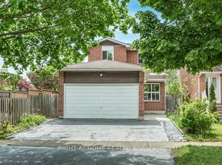 86 Clarridge Ct N #BASEMENT, Brampton, ON L6X 3N3