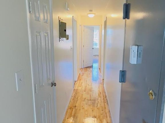 2nd image of 147 Beach 26th St #3