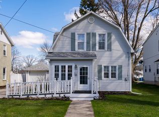 130 E Main St, Oak Harbor, OH 43449