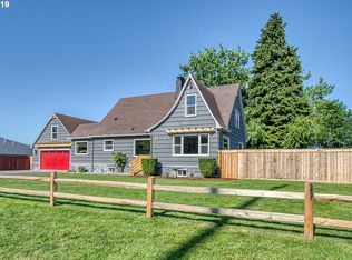 10814 NW Lakeshore Ave, Vancouver, WA 98685