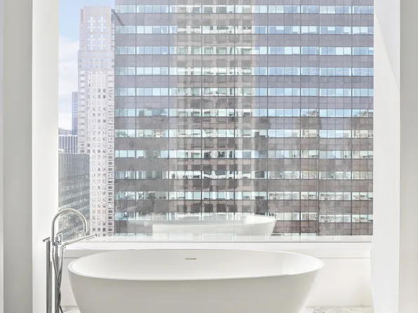 432 Park Avenue image 9 of 15