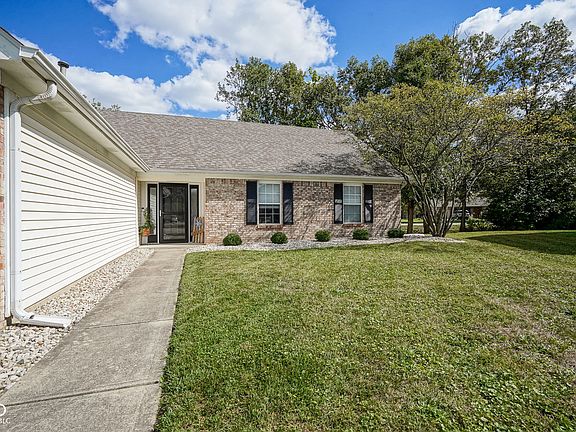4th image of 10020 Fountain Springs Ct