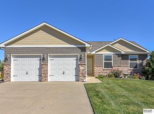 11715 S 203rd St, Gretna, NE 68028
