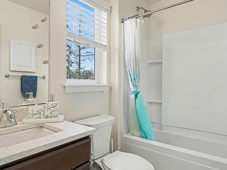 18726 43rd Dr SE — Photo 31