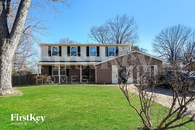 1st image of 2856 Baywood Dr