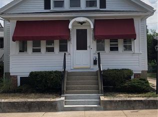 31 Kermit St, Woonsocket, RI 02895