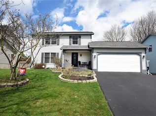 34 Cheshire Ln, Rochester, NY 14624
