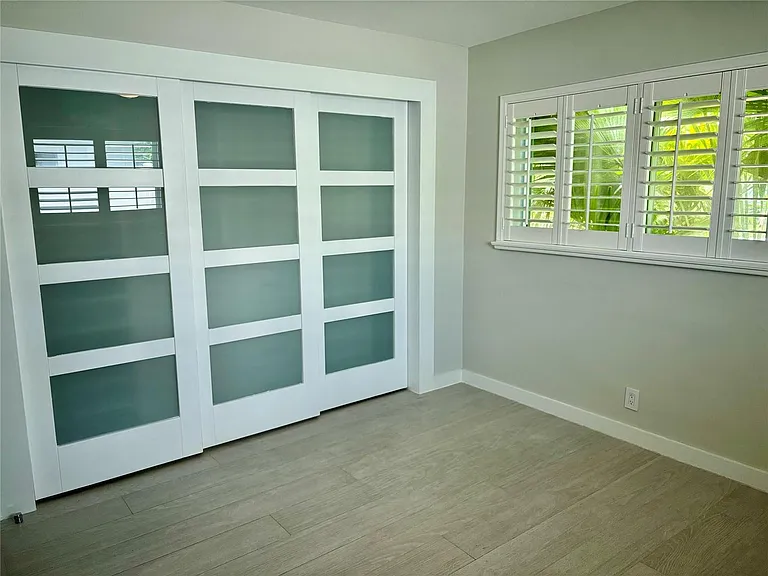 4070 NE 26th Ave — Photo 29