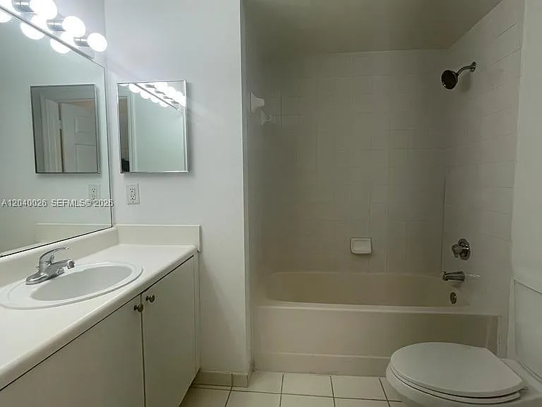 2240 E Preserve Way #104 — Photo 9