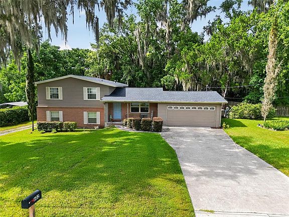 2nd image of 602 SE 19TH STREET
