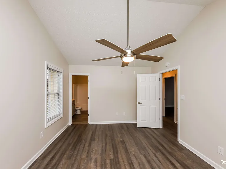 187 Iris Gln — Photo 10