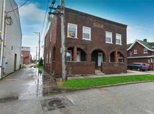 71 6th St NW, Barberton, OH 44203