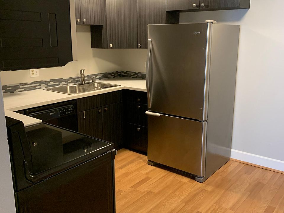 Kitchen- all brand new!