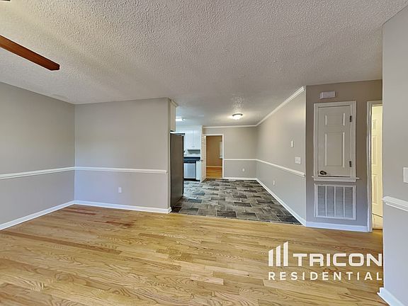 3rd image of 1229 Moss Acres Ct
