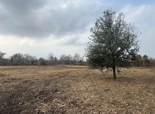10 County Road 30, Angleton, TX 77515
