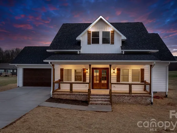 1284 Jay Burke Rd, Taylorsville, NC 28681