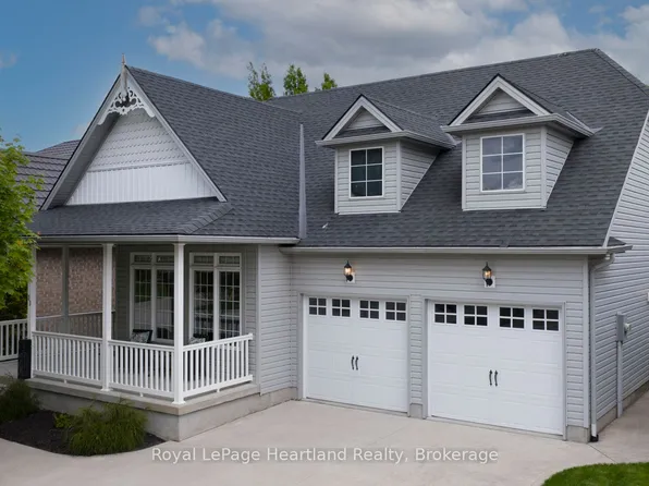 23 Stornoway Cres, Huron East, ON N0K 1W0