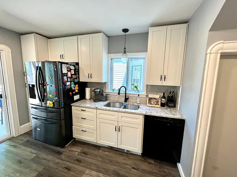 12 Bedlow Ave — Photo 12