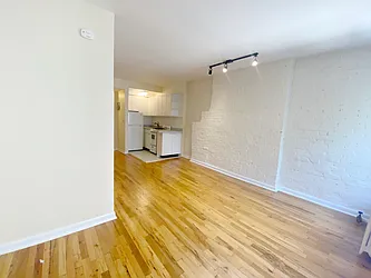 Rented by City Connections Realty