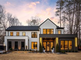 185 Pebble Trl, Alpharetta, GA 30009