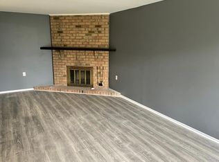 1304 Timber Creek Rd, Clementon, NJ 08021