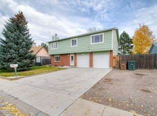 3201 Watsabaugh Dr, Gillette, WY 82718