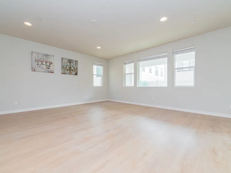 7763 Lupin St — Photo 7