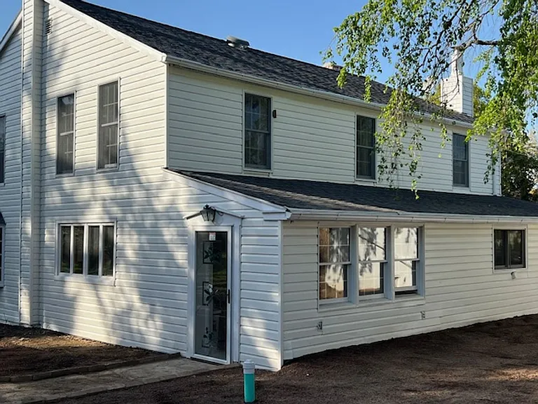 1425 N Line St — Photo 23