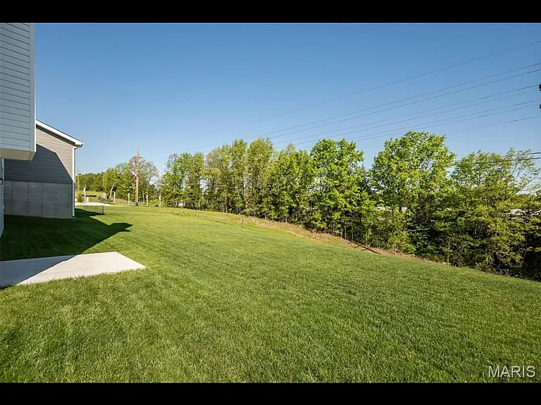 347 Cumberland Ct — Photo 30