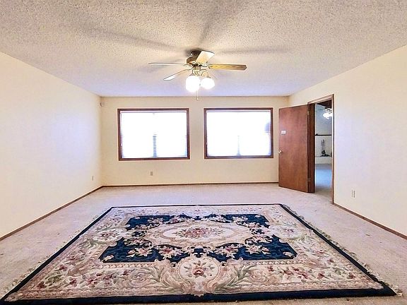 3rd image of 157 Yucca Dr