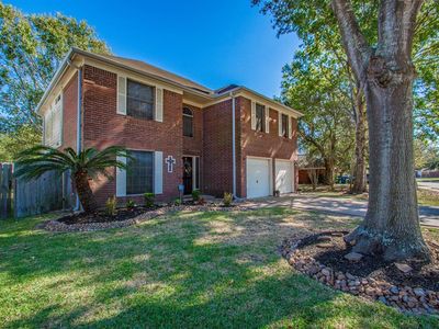 228 N Ranch House Rd, Angleton, TX, 77515