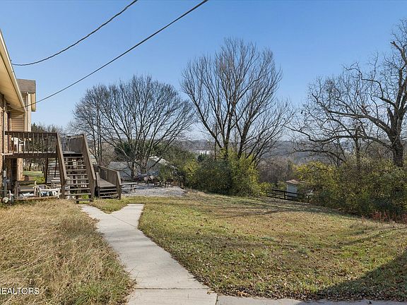 4th image of 753 Hidden Glen Ln