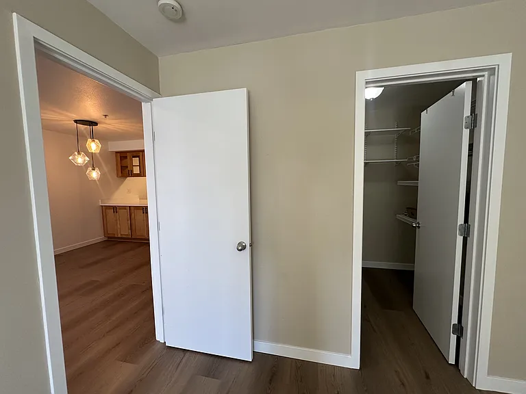 12345 Roosevelt Way NE #203 — Photo 10