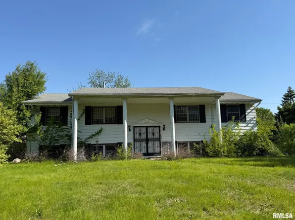 3013 W Westport Rd, Peoria, IL 61615