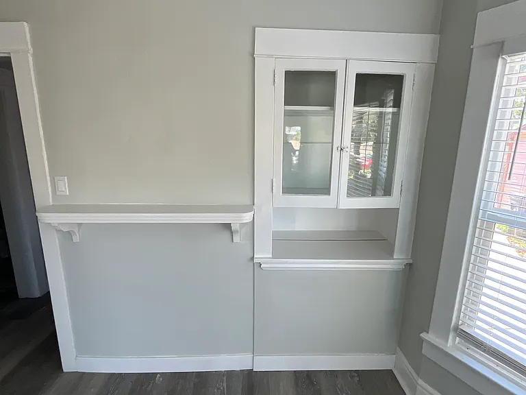 224 E 65th St — Photo 11