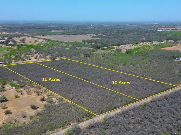 TBD County Road 763 LOT 17, Devine, TX 78016