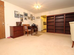 110 E Delaware Pl APT 503, Chicago, IL 60611