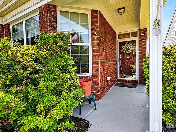 5th image of 53 Prusakowski Blvd