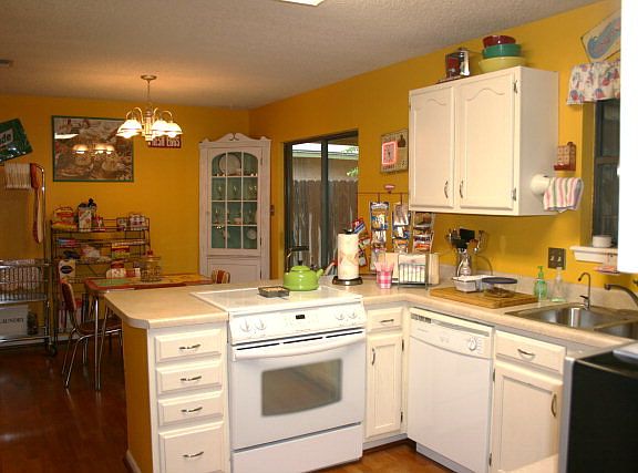 4th image of 207 Poco Vista Dr
