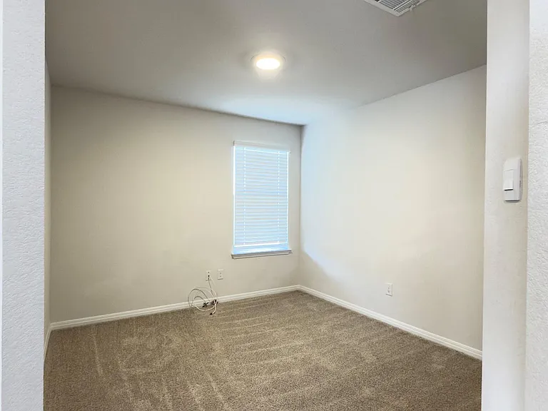 282 Texas Palmetto Cir — Photo 12