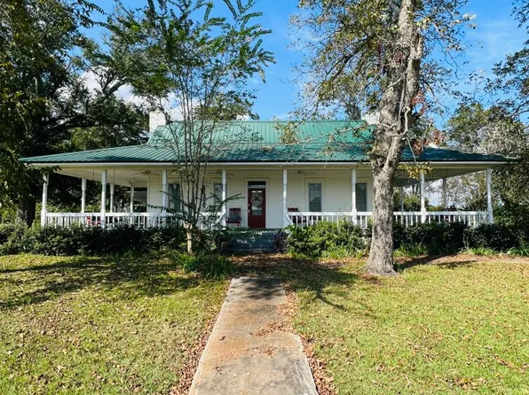 306 W Columbia Rd, Newville, AL 36353