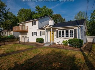 1542 Upper Midway Dr, Dunbar, WV 25064