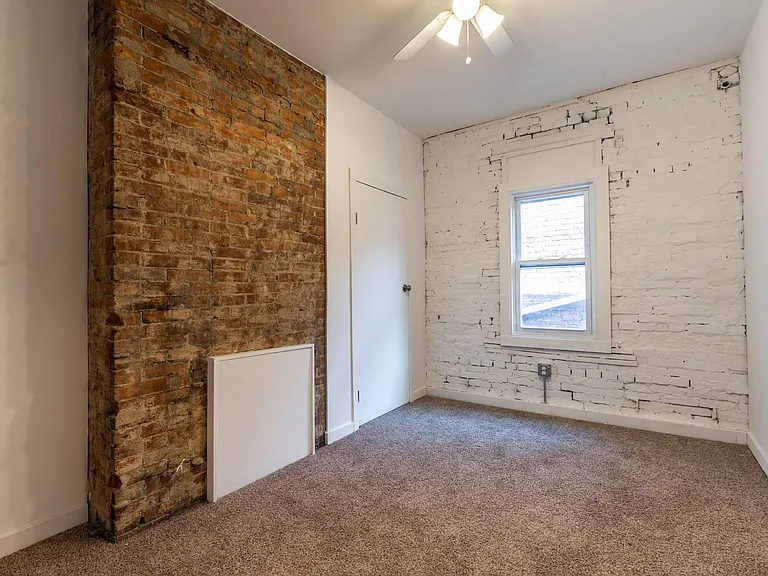 2205 Carey Way — Photo 9