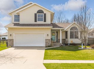 3150 Primrose St, Marion, IA 52302