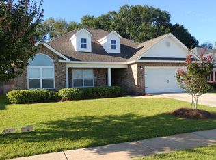 202 Rainsong Trl, Perry, GA 31069